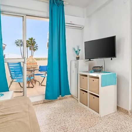 En El Centro De Apartment Nerja